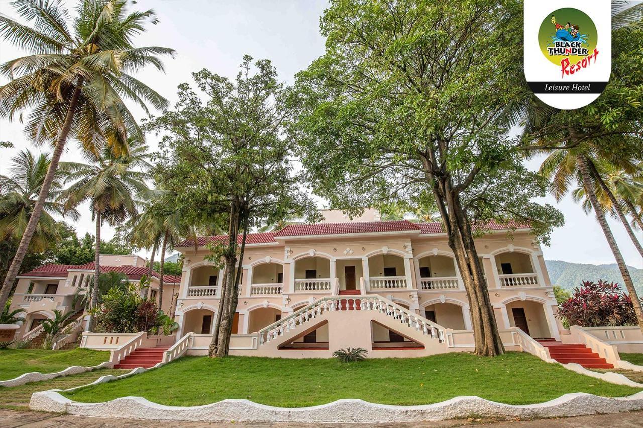 Avana Resort Mettuppālaiyam Exterior photo