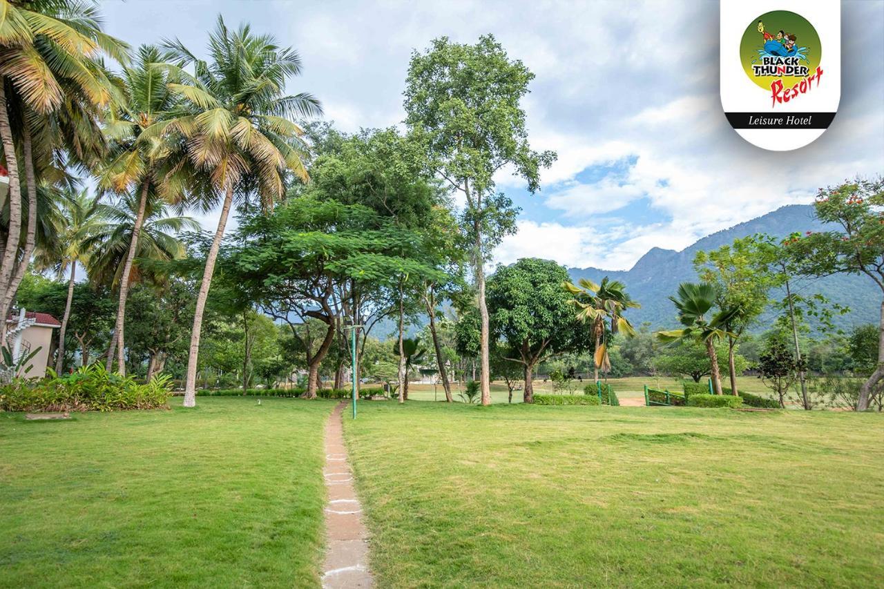 Avana Resort Mettuppālaiyam Exterior photo